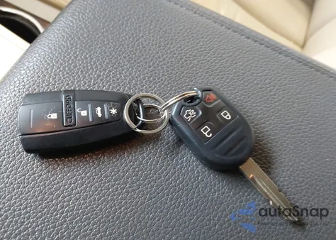 2013 Ford Expedition Xlt from USA, damaged, VIN 1FMJU1J58DEF18340